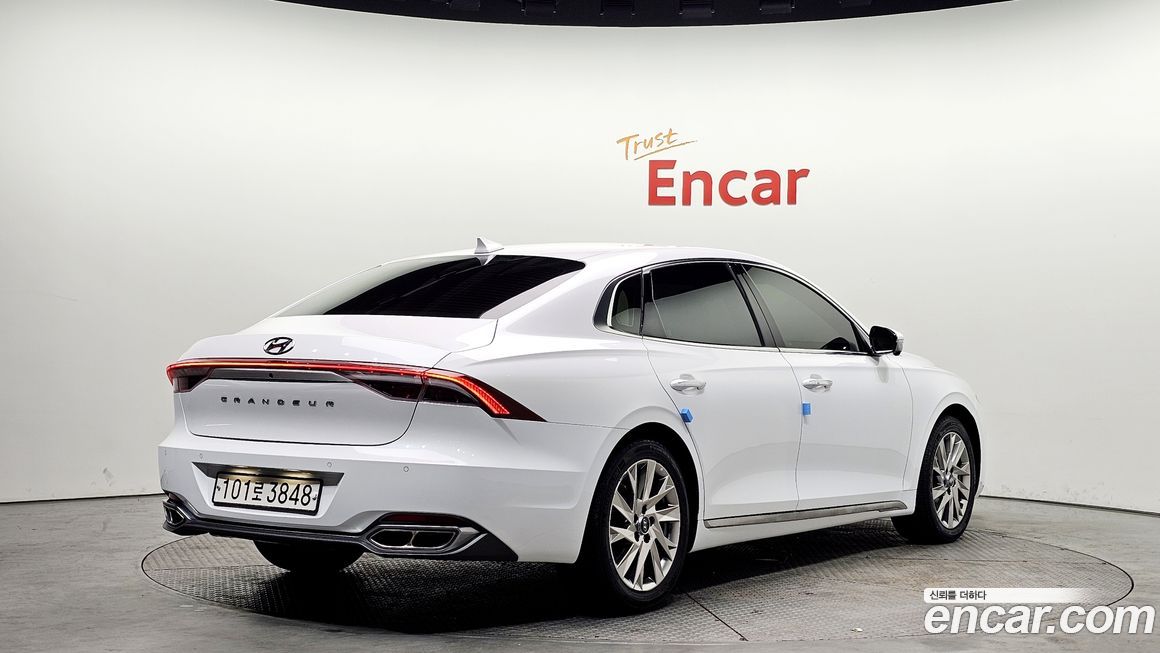 Hyundai Grandeur 2022