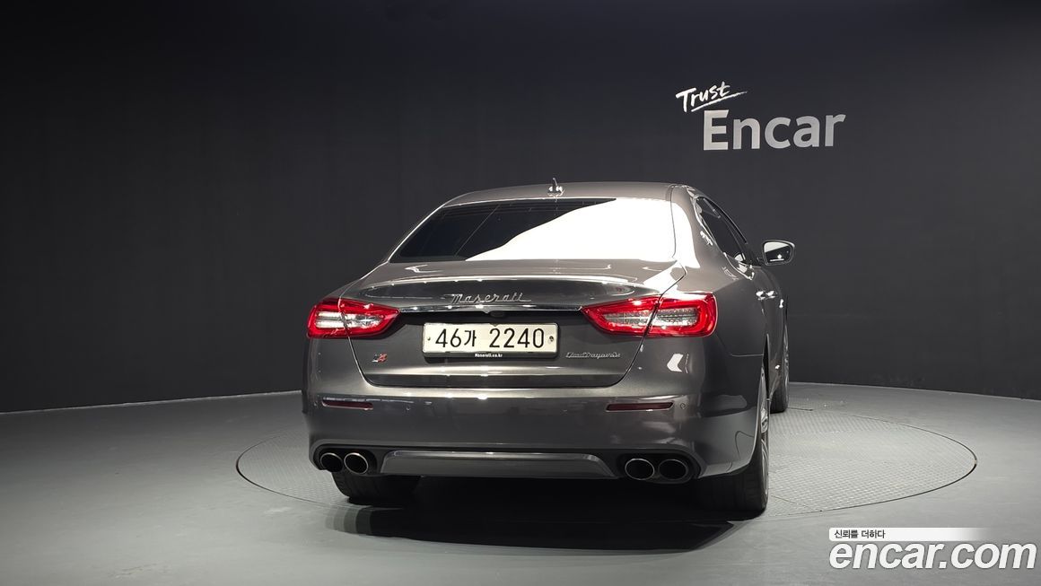 Maserati Quattroporte 2017