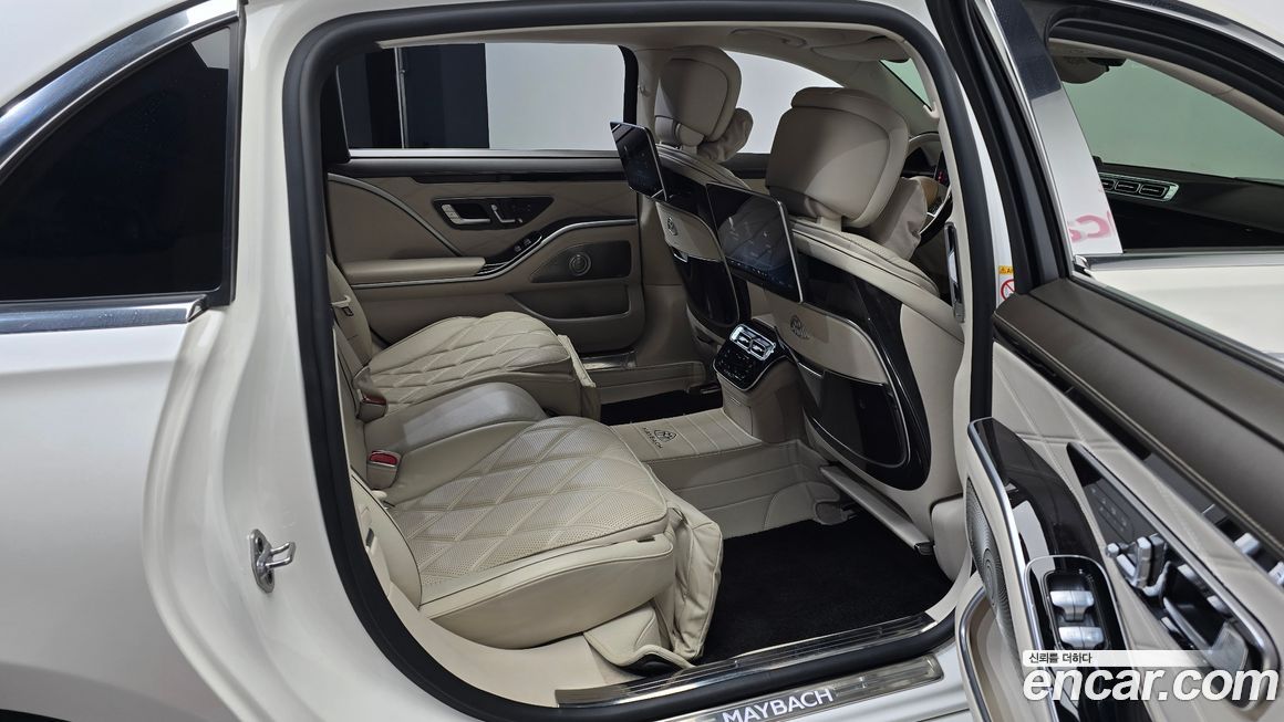 Mercedes-Benz S-Class 2022