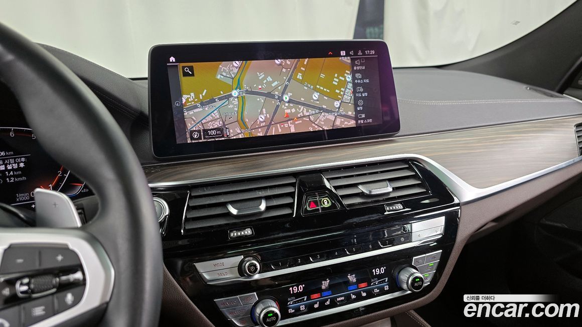 BMW Gran Turismo 2021