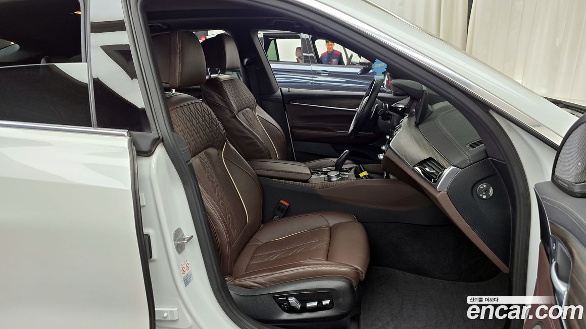 BMW Gran Turismo 2021