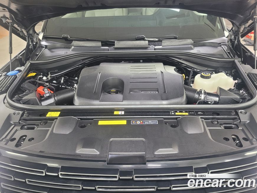 Land Rover Range Rover 2025