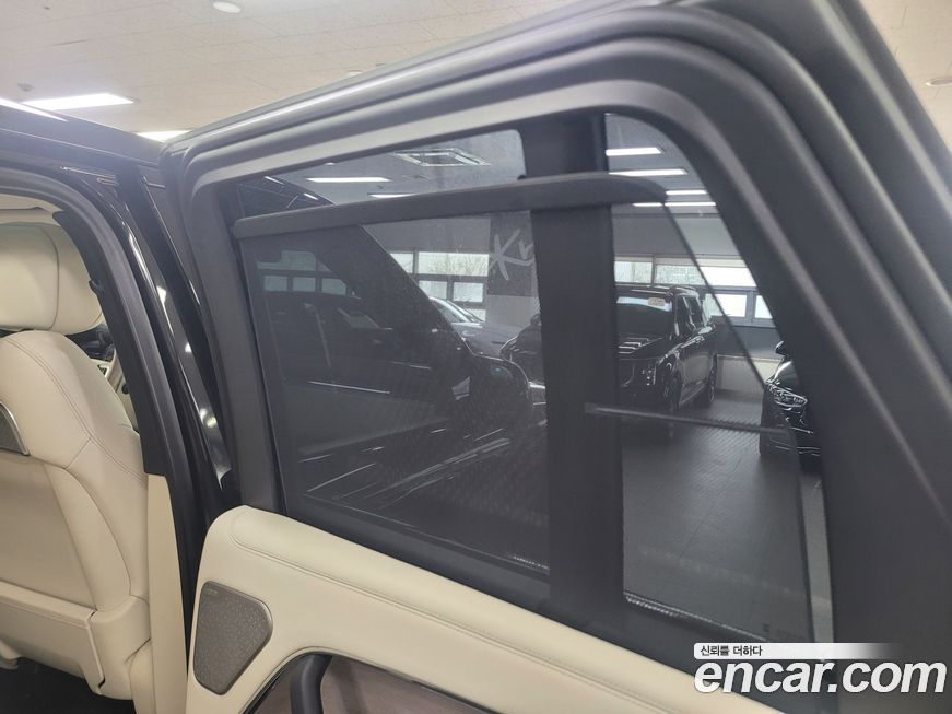 Land Rover Range Rover 2025