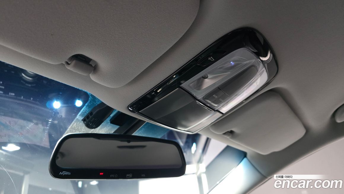 Hyundai Grandeur 2012