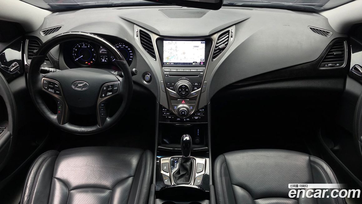 Hyundai Grandeur 2012