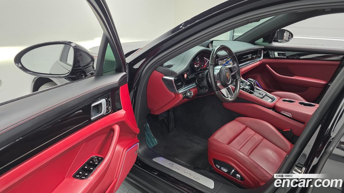 Porsche Panamera 2020