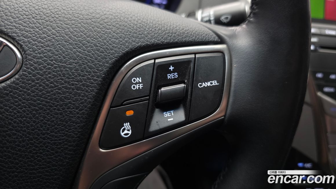 Hyundai Grandeur 2012