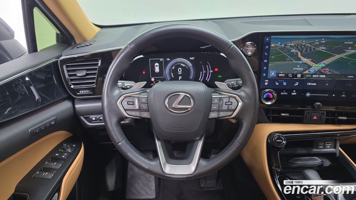 Lexus NX 2024