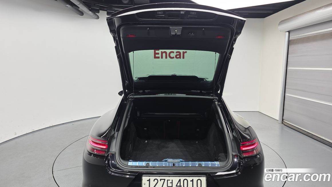 Porsche Panamera 2020