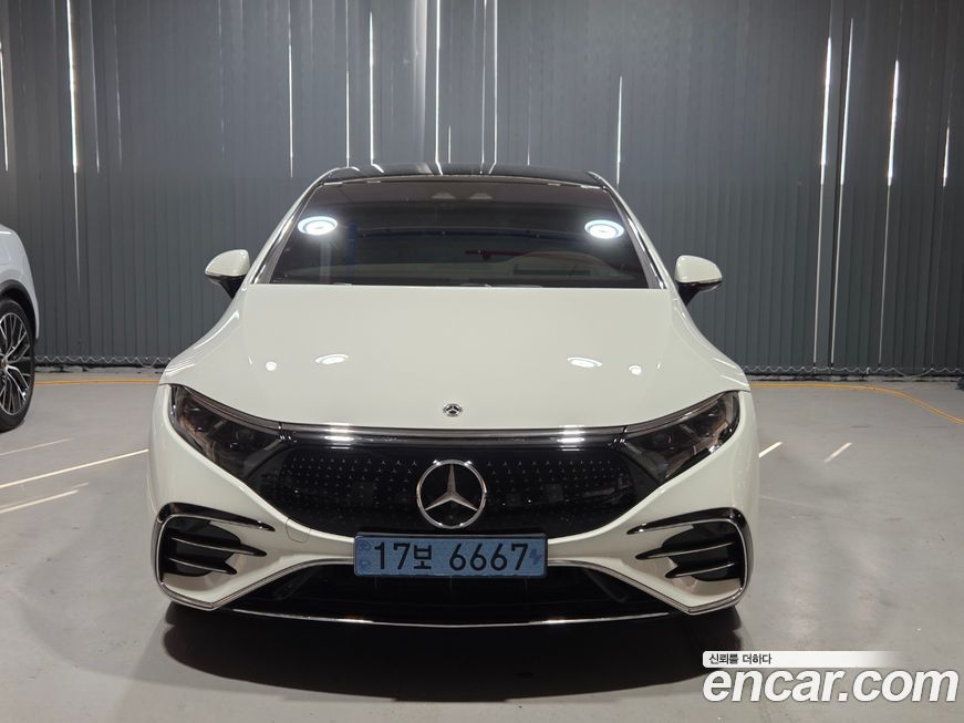 Mercedes-Benz EQS 2023