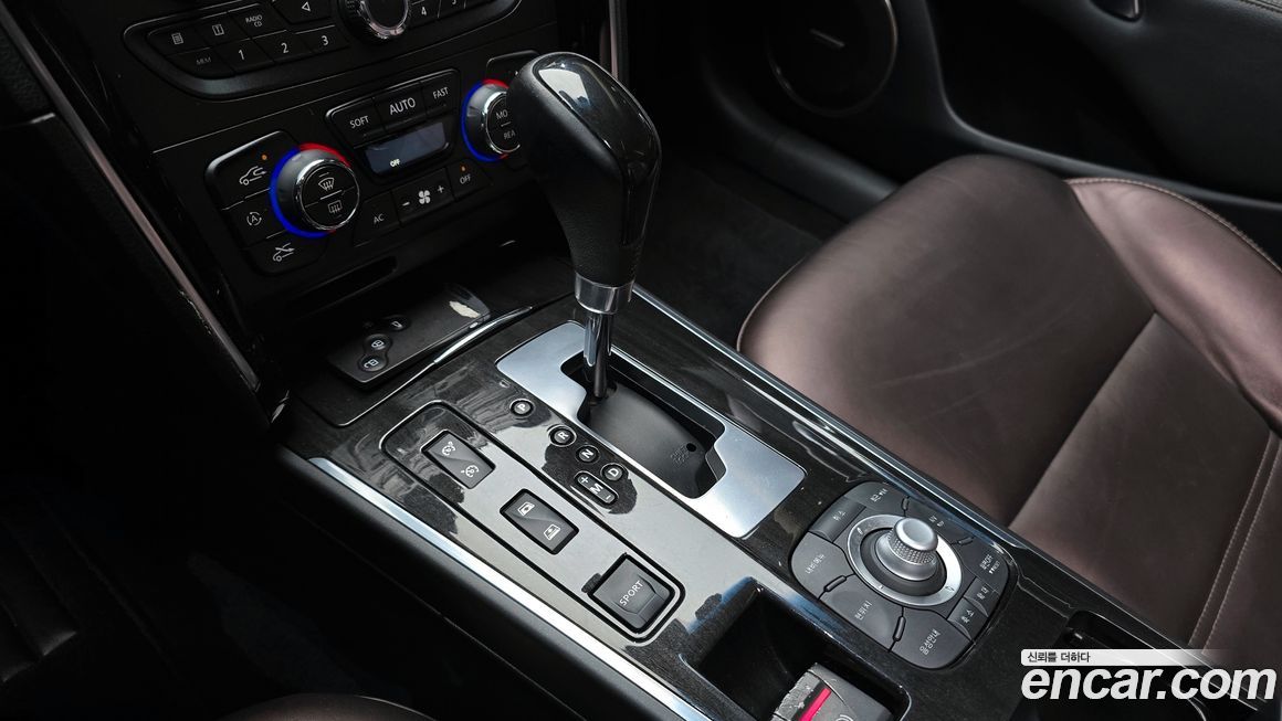 Renault-KoreaSamsung SM7 2012