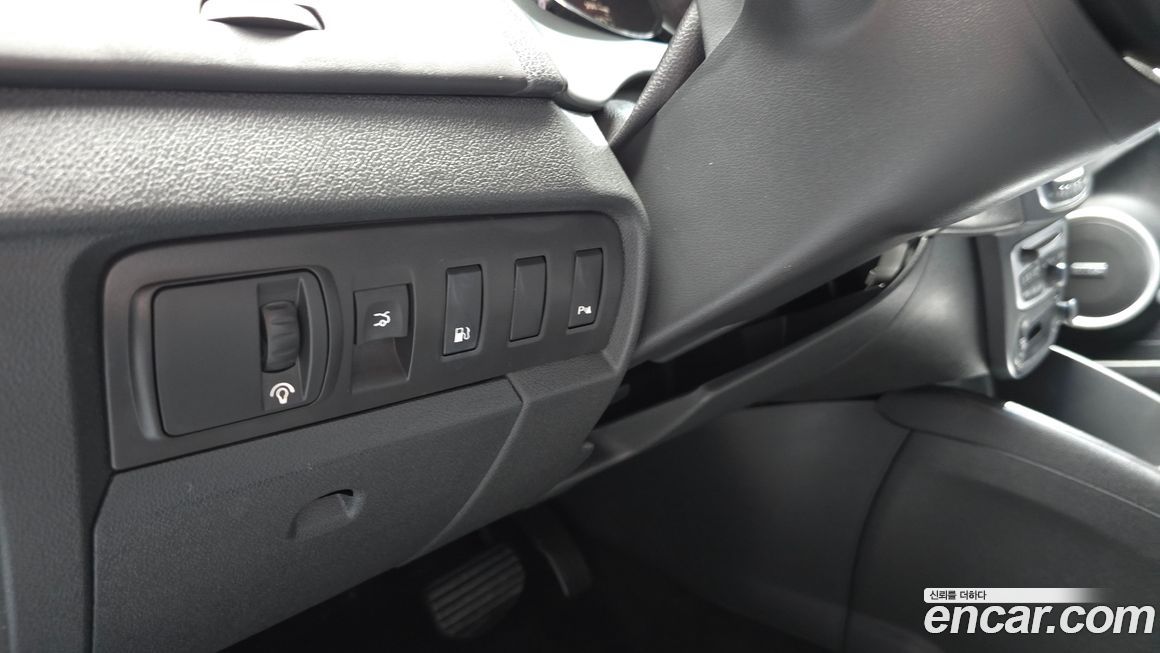 Renault-KoreaSamsung SM3 2010