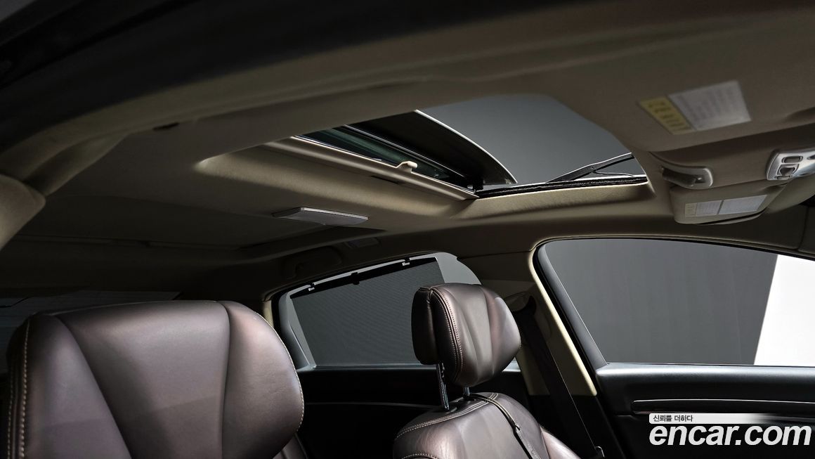 Renault-KoreaSamsung SM7 2012