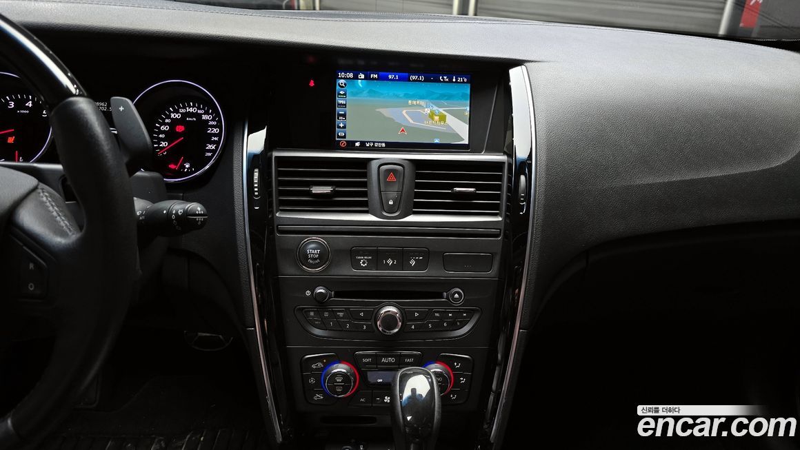 Renault-KoreaSamsung SM7 2012