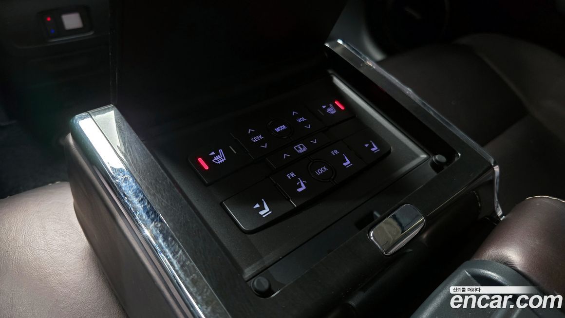 Renault-KoreaSamsung SM7 2012