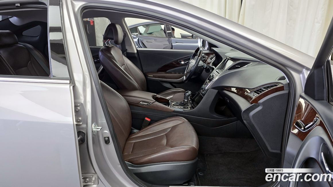 Hyundai Grandeur 2013