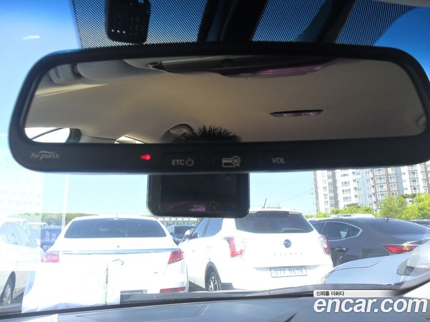 Hyundai Grandeur 2012