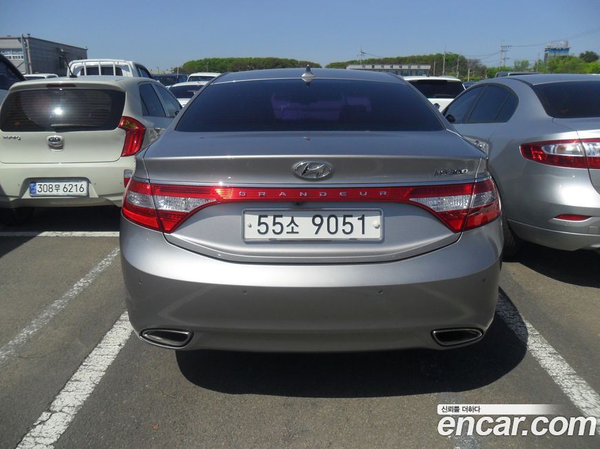 Hyundai Grandeur 2012