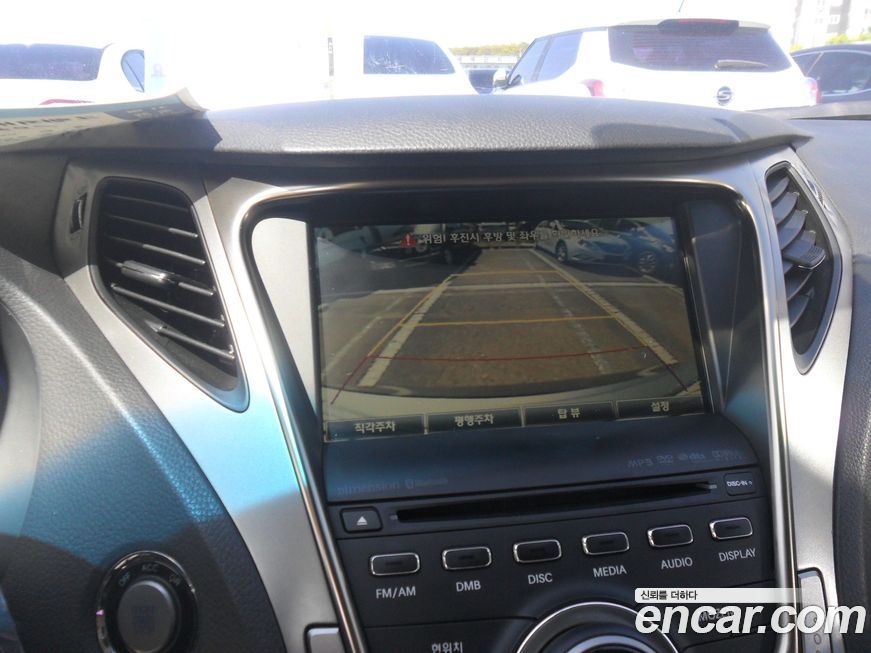 Hyundai Grandeur 2012