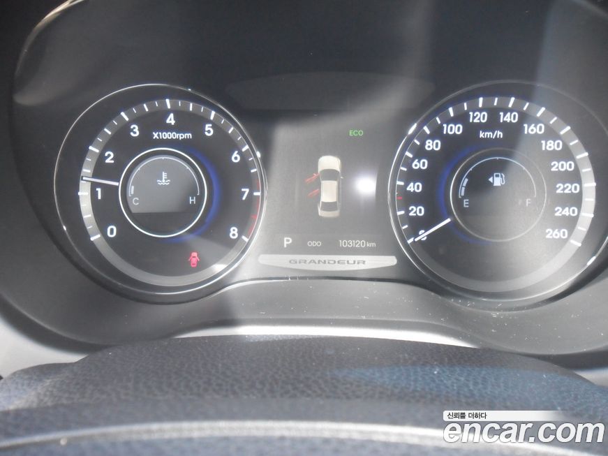 Hyundai Grandeur 2012