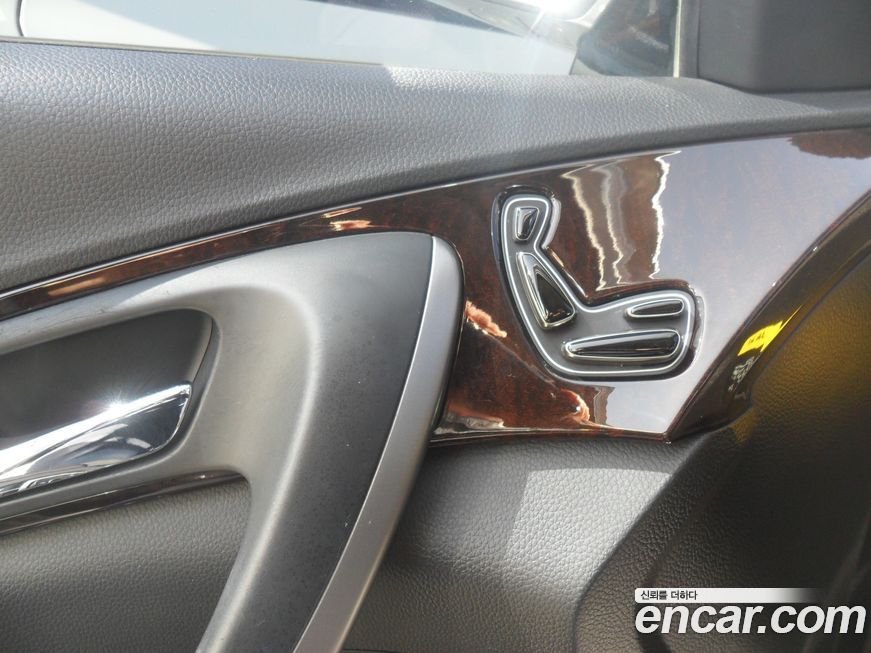 Hyundai Grandeur 2012