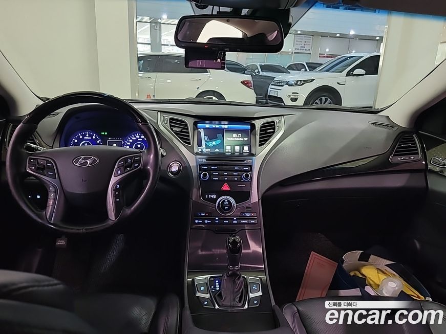 Hyundai Grandeur 2015