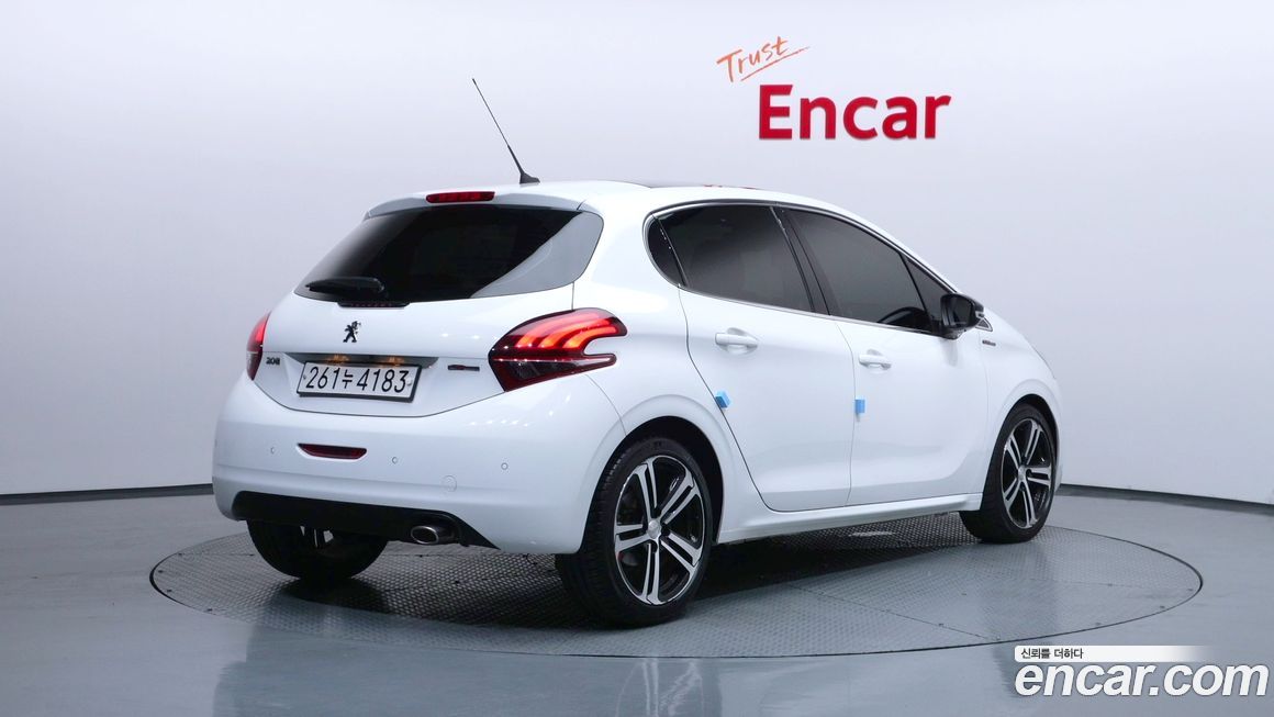 Peugeot 208 2018