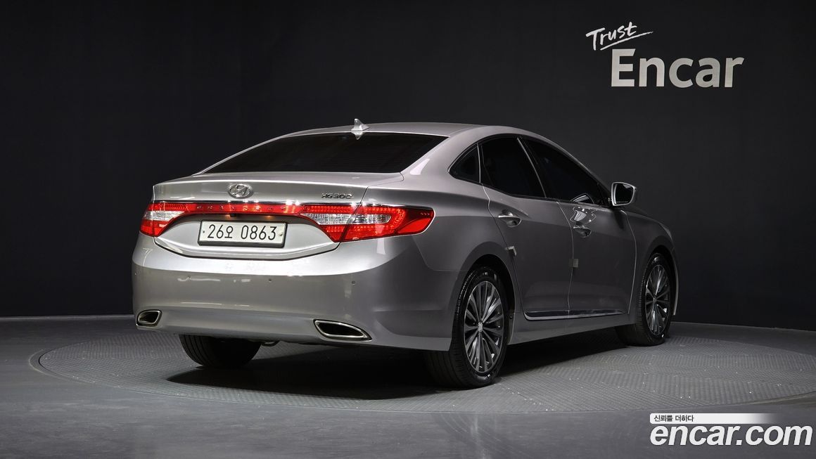 Hyundai Grandeur 2013