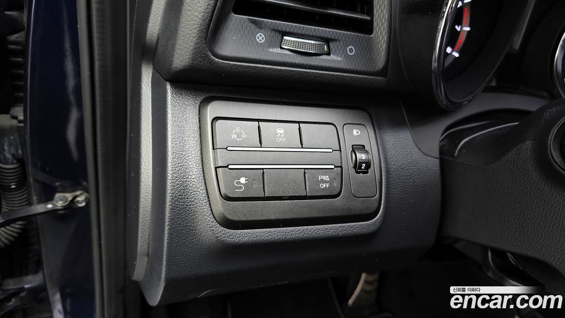 KG_Mobility_Ssangyong TIBOLI 2017