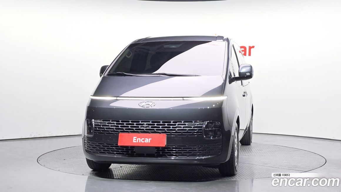 Hyundai Staria 2023