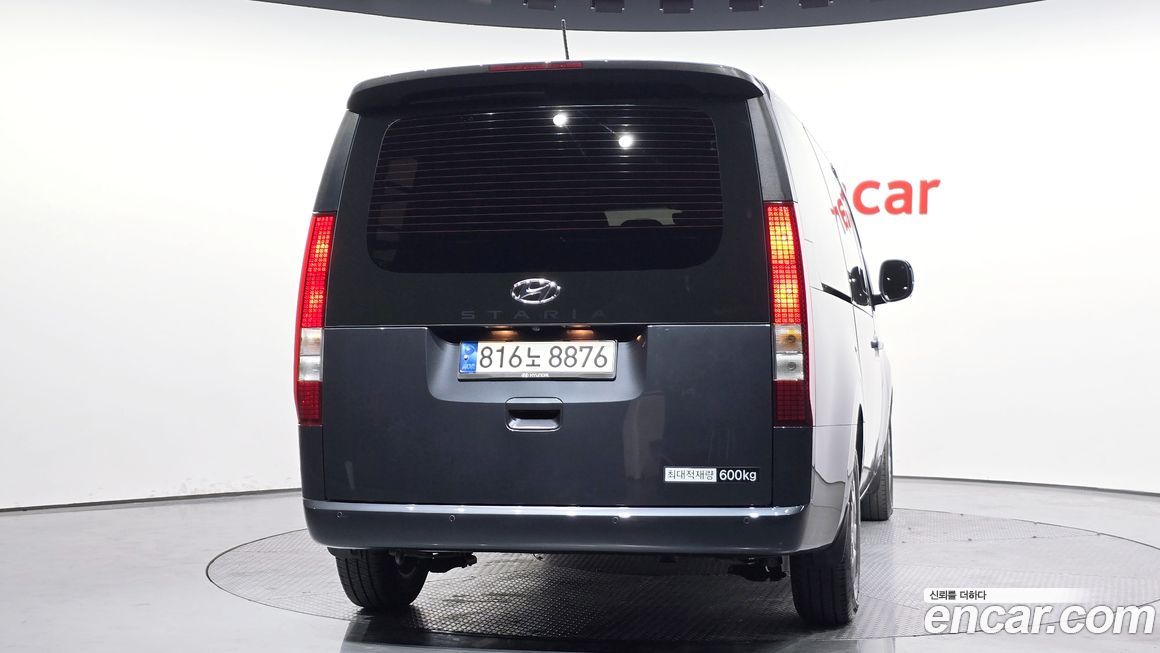 Hyundai Staria 2023