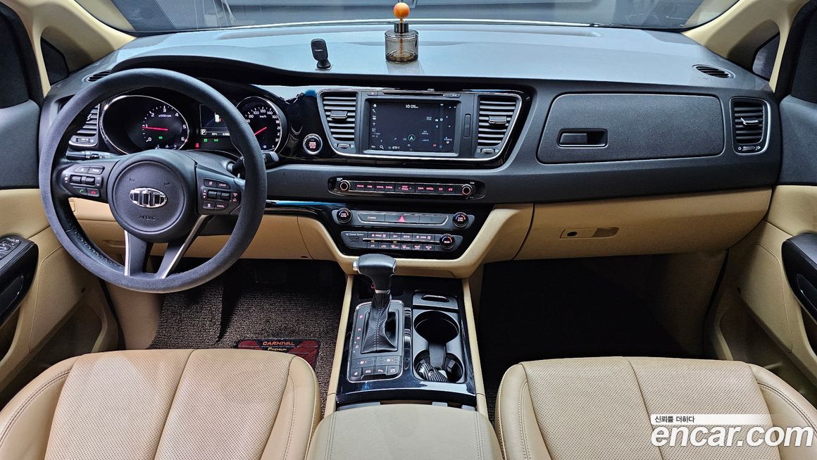 Kia Canival 2017