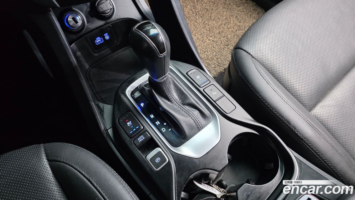 Hyundai Santafe 2016