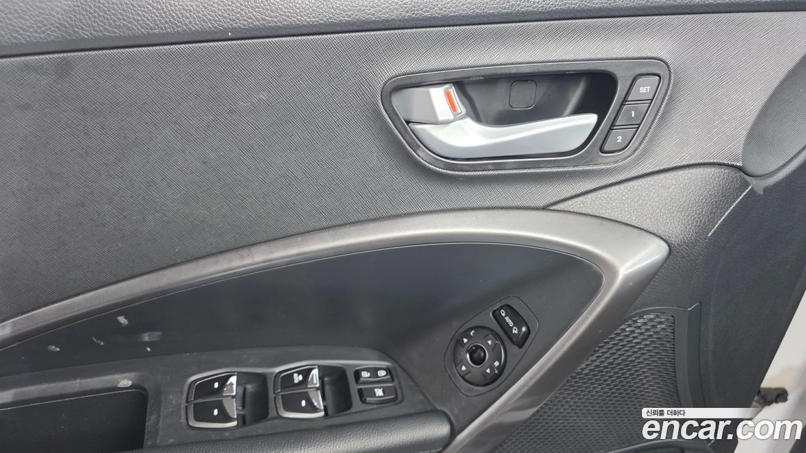 Hyundai Santafe 2016