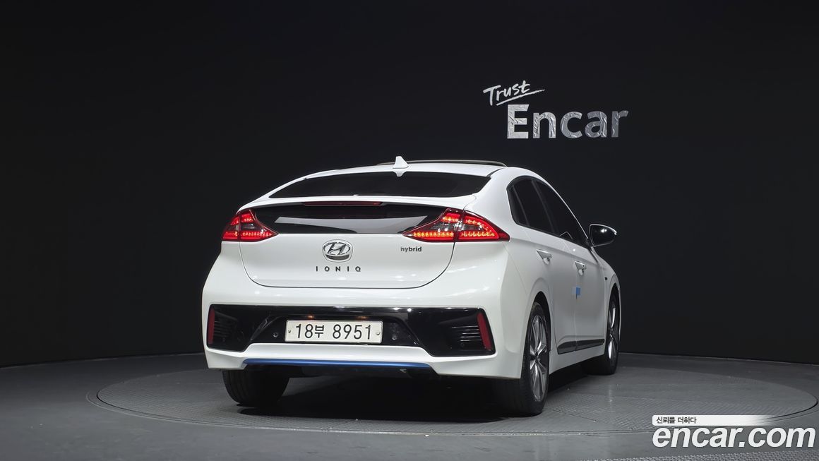 Hyundai Ioniq 2016