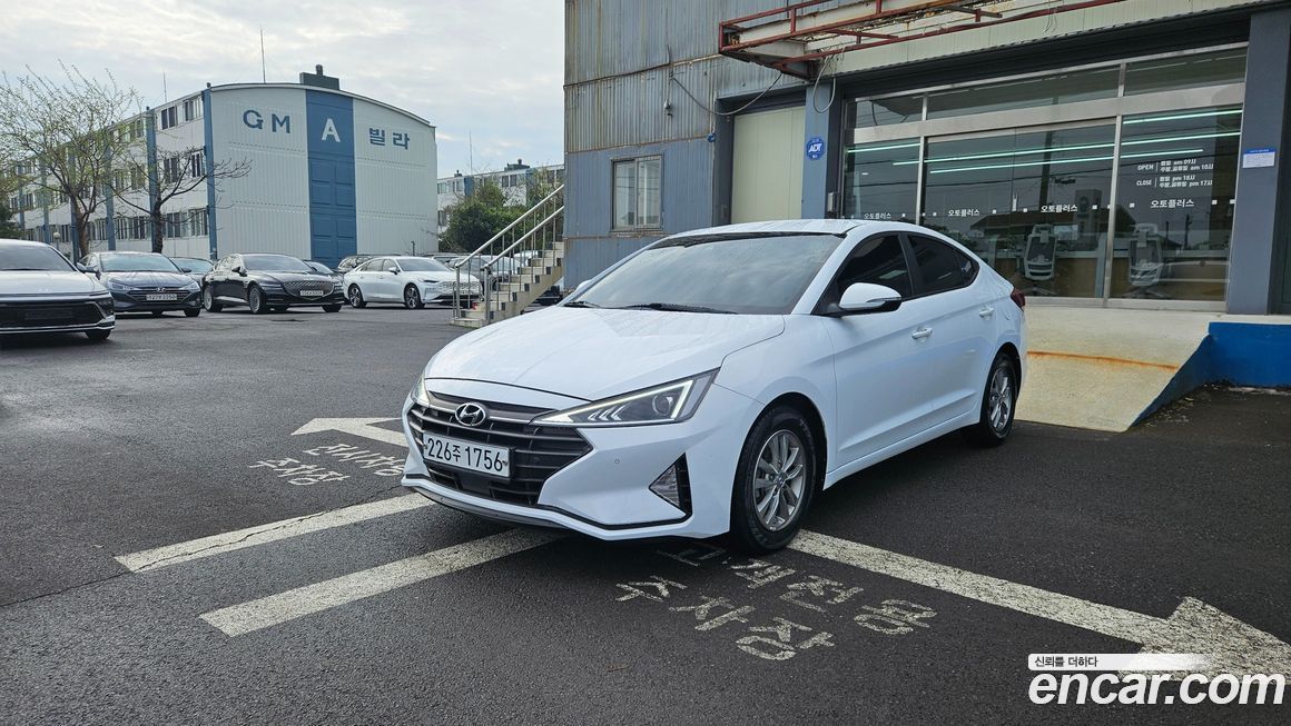 Hyundai AVANTE 2019