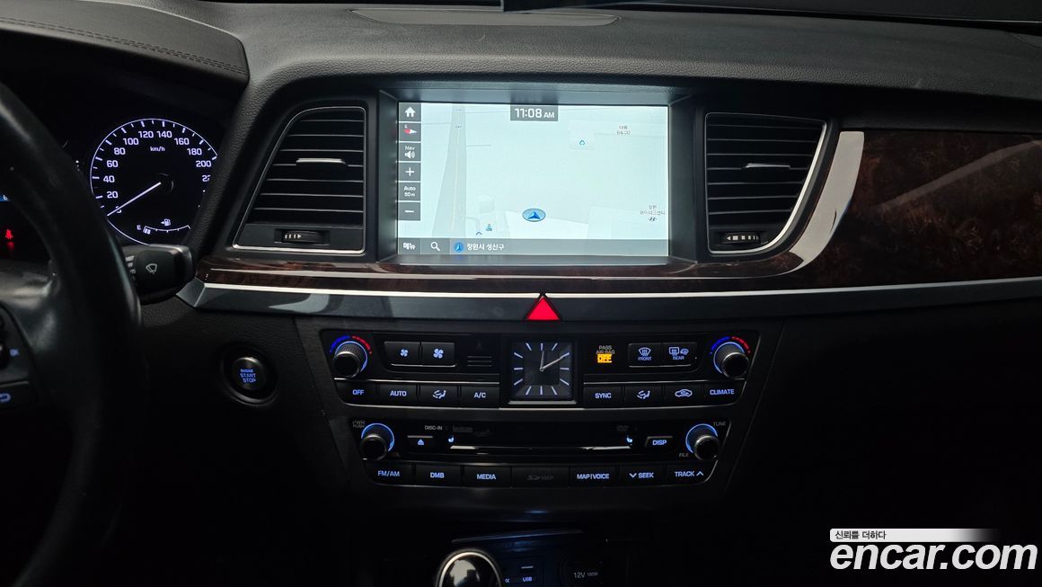 Hyundai Genesis 2016