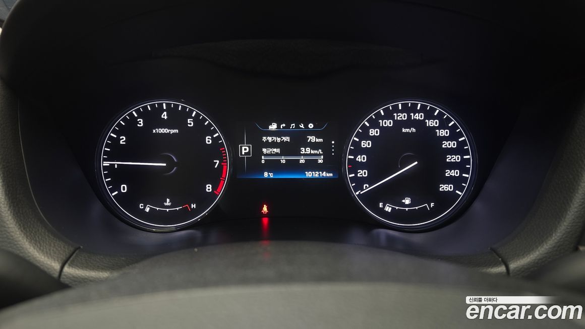 Hyundai Genesis 2016