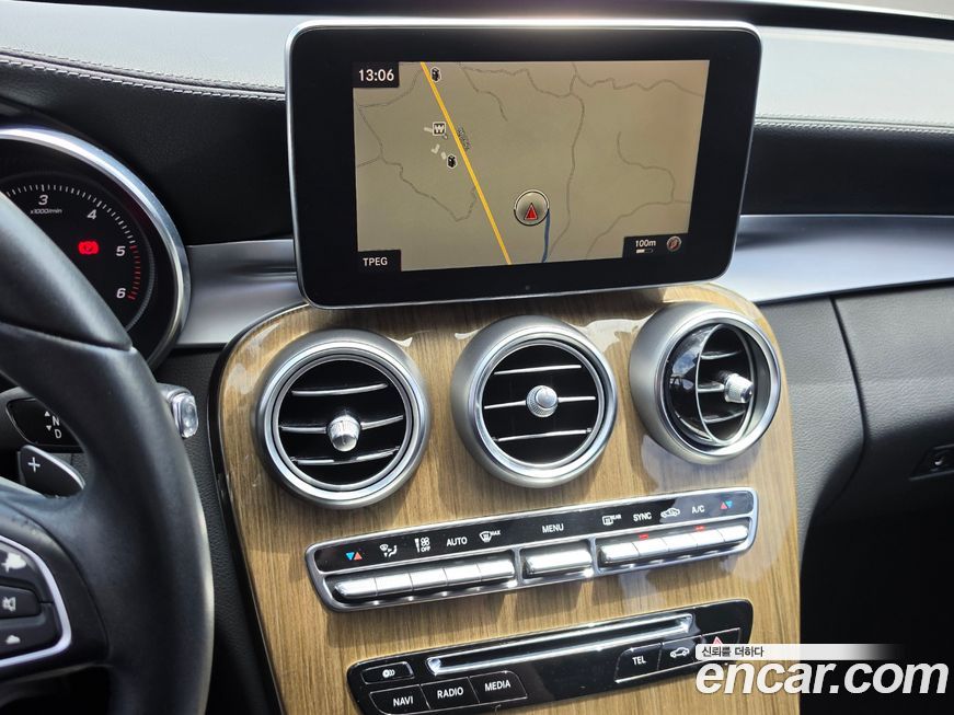 Mercedes-Benz C-Class 2017