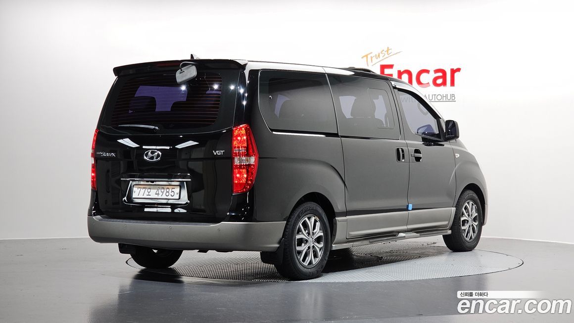 Hyundai Starex 2017