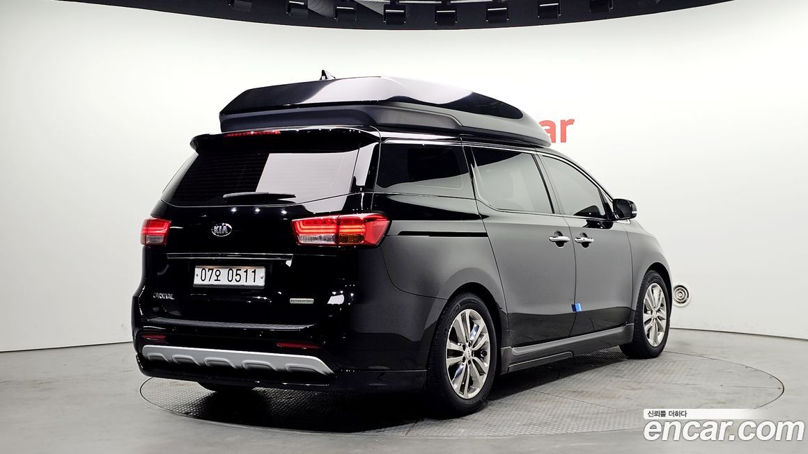Kia Canival 2016