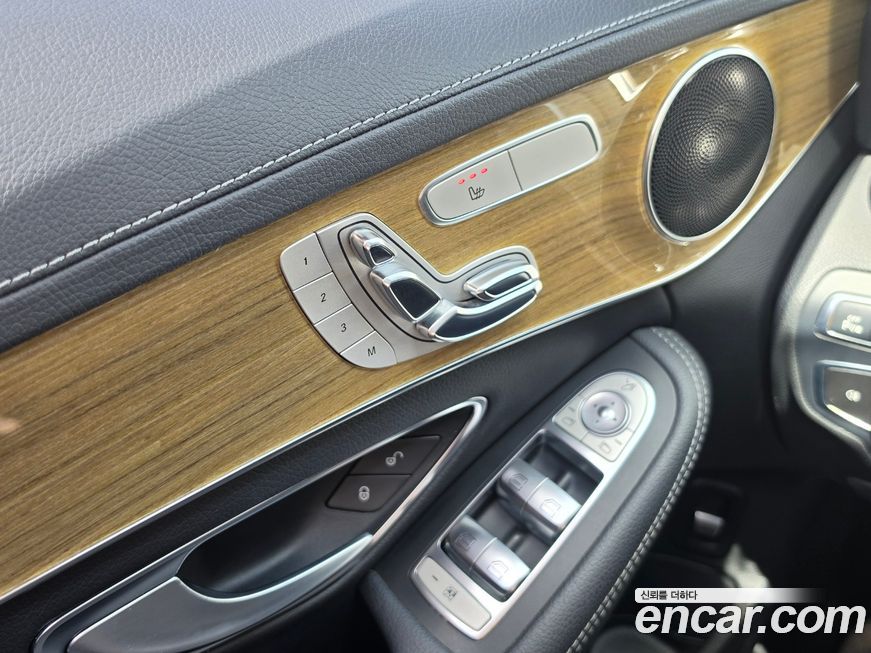 Mercedes-Benz C-Class 2017