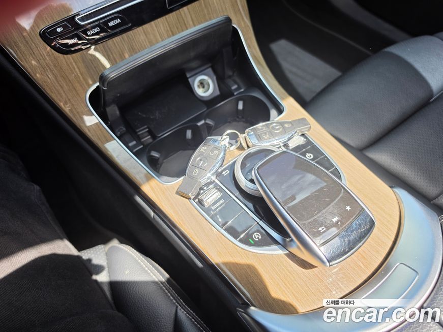 Mercedes-Benz C-Class 2017