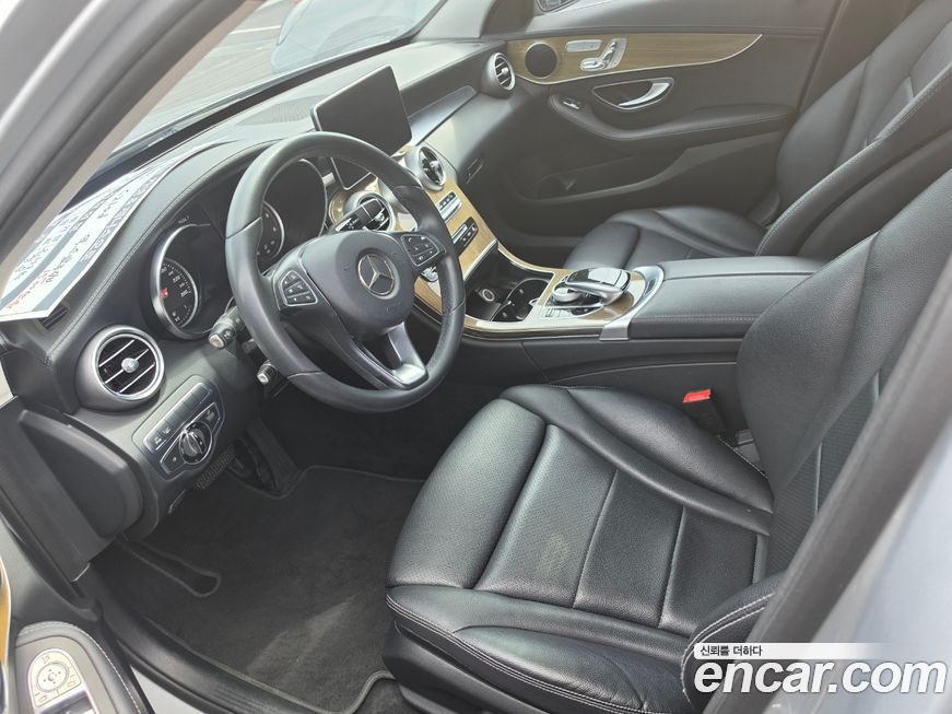 Mercedes-Benz C-Class 2017