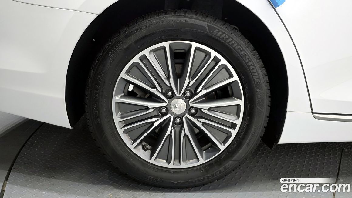 Hyundai Grandeur 2019