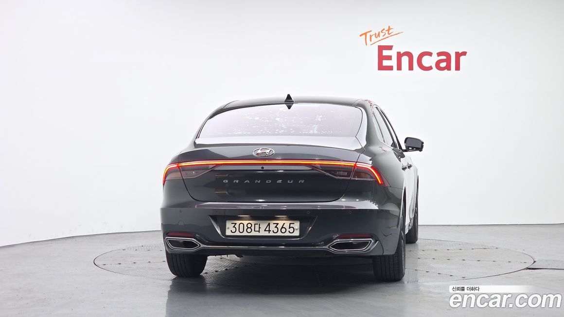 Hyundai Grandeur 2020