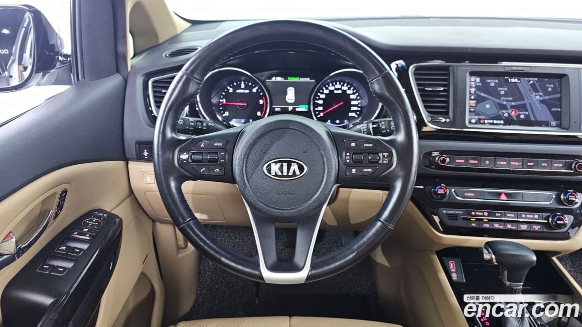 Kia Canival 2019