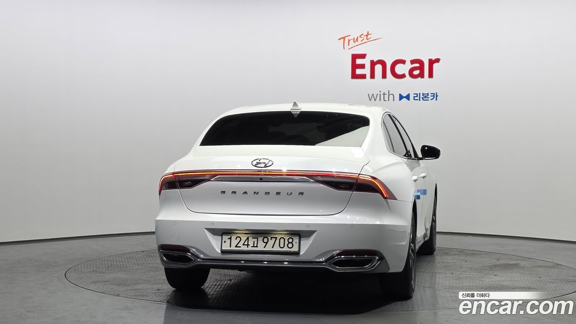 Hyundai Grandeur 2022