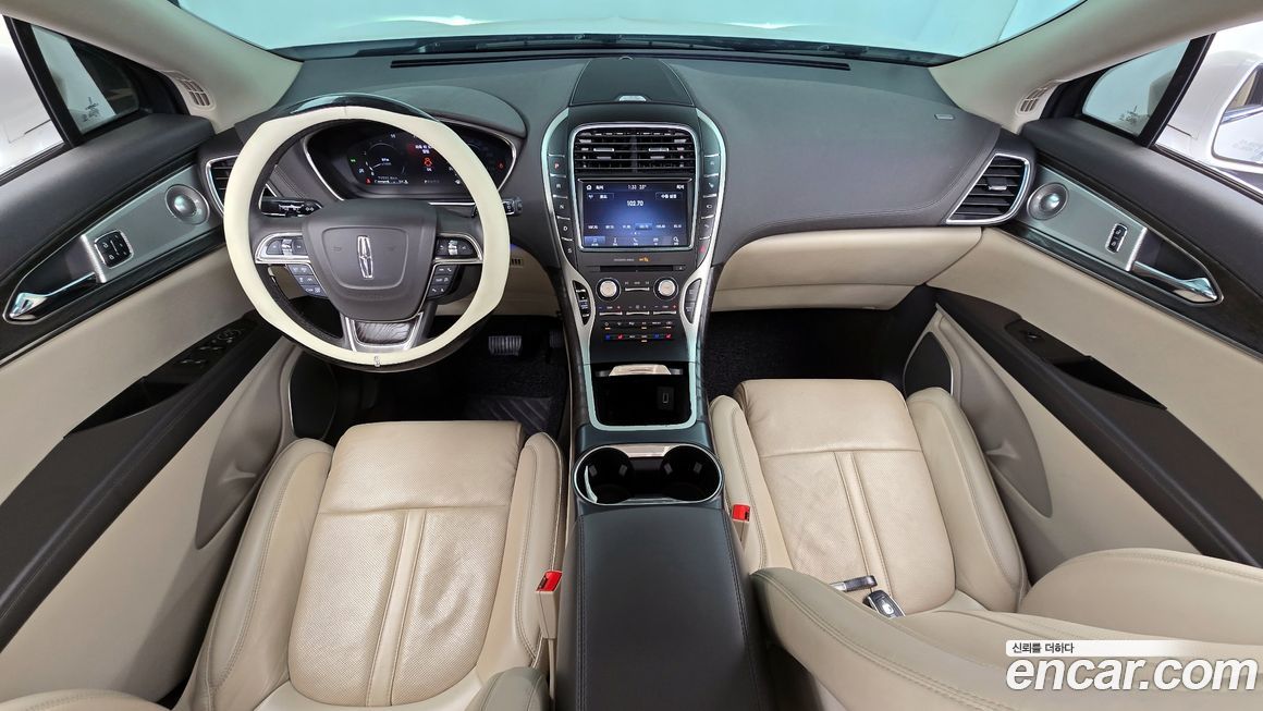 Lincoln Nautilus 2019