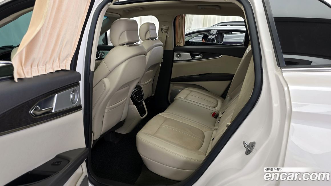 Lincoln Nautilus 2019